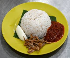 .Nasi Lemak Biasa