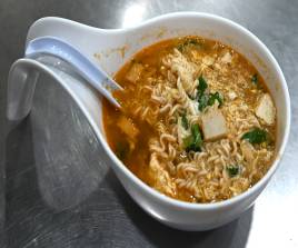 Maggie Sup (Vegetarian)